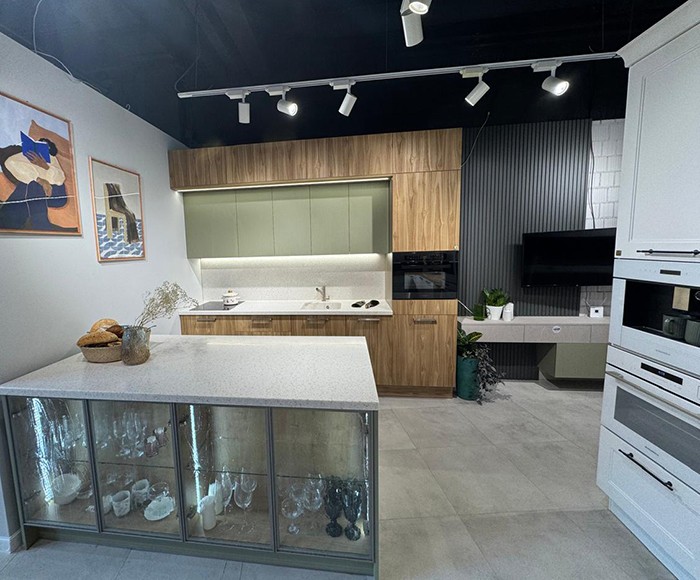 г. Санкт-Петербург, г/п Новоселье, ул. Красносельское Шоссе, д. 2