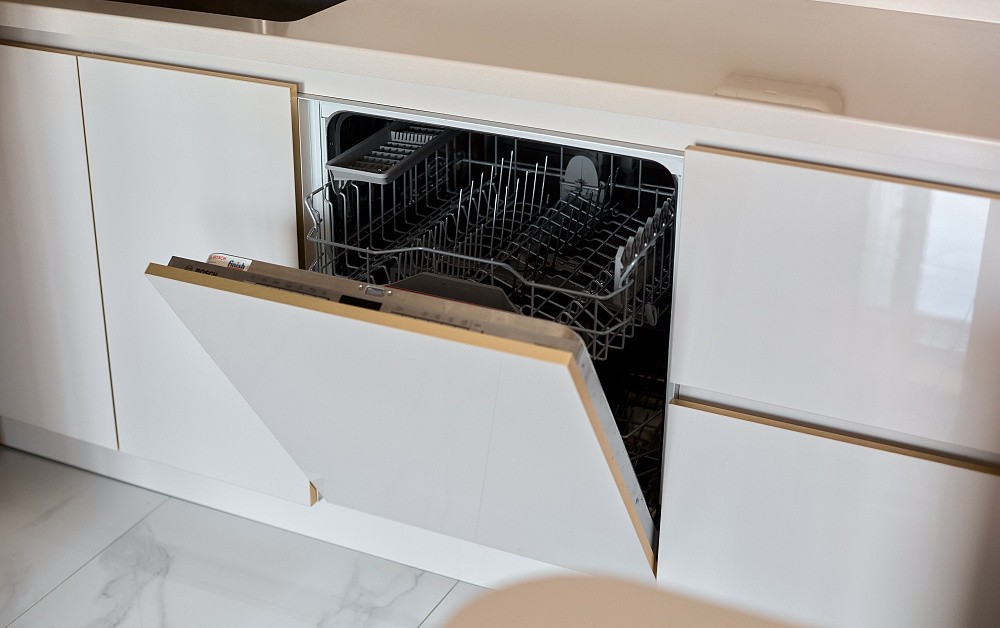 Кухня для вьетнамской семьи в ЖК «Метрополия»