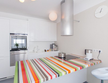 Белая кухня в Мурманске