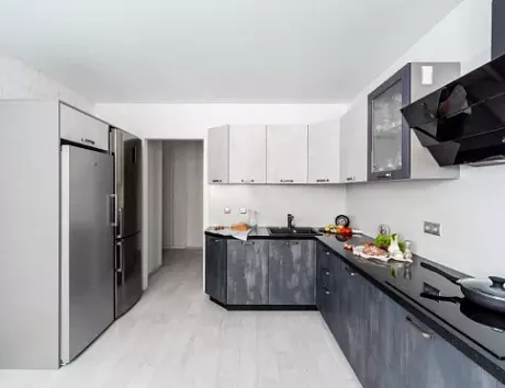 Серая кухня в Южно-Сахалинске