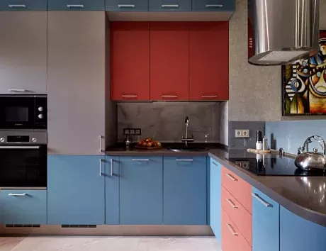 Серая кухня в Южно-Сахалинске