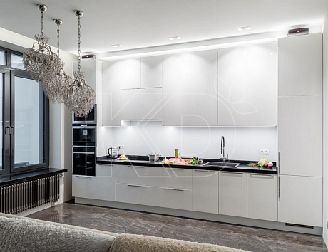 Белая кухня в стиле хай тек