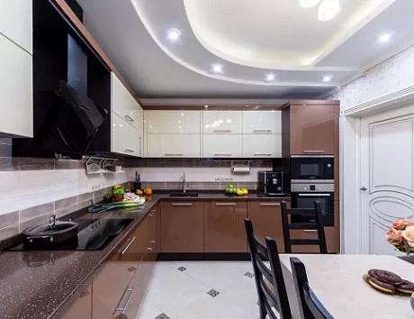 Глянцевая кухня в Анапе