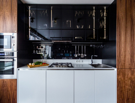 Коричневая кухня в Чите