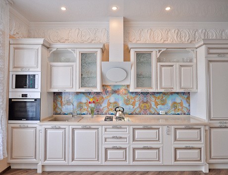 Бежевая кухня в Санкт-Петербурге