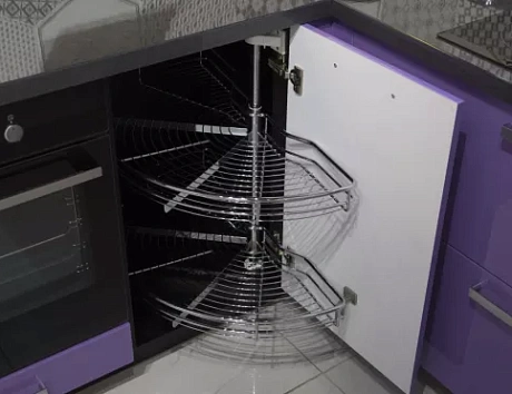 Фиолетовая кухня в Твери