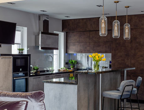 Коричневая кухня в Клину