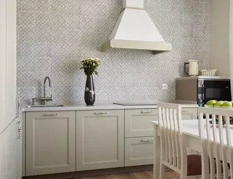 Бежевая кухня в Санкт-Петербурге