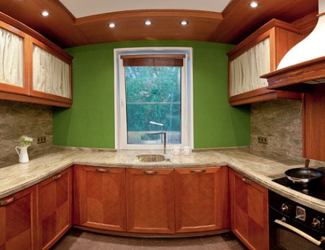 Коричневая кухня в Мурманске