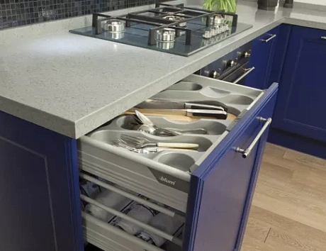 Синяя кухня в Казани