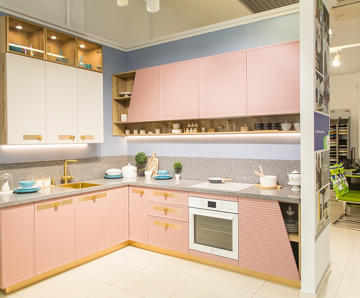 м. Ленинский проспект, Центр дизайна